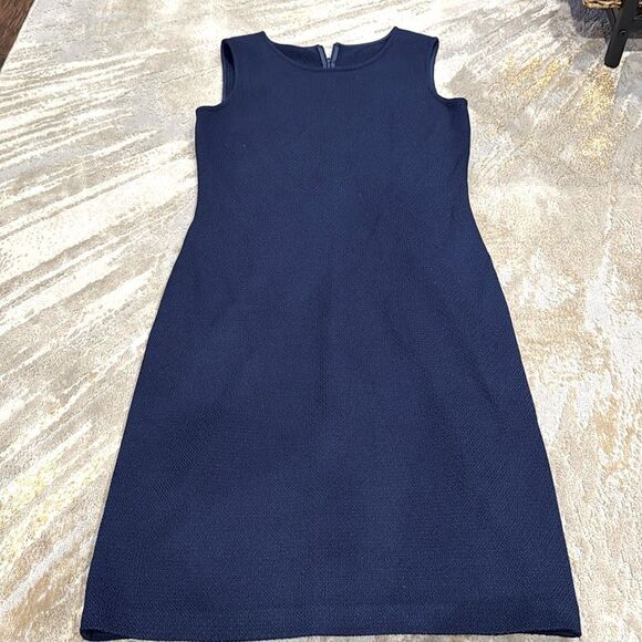 St. John Santana Knit navy midi Dress size 4 in EUC - Picture 1 of 10